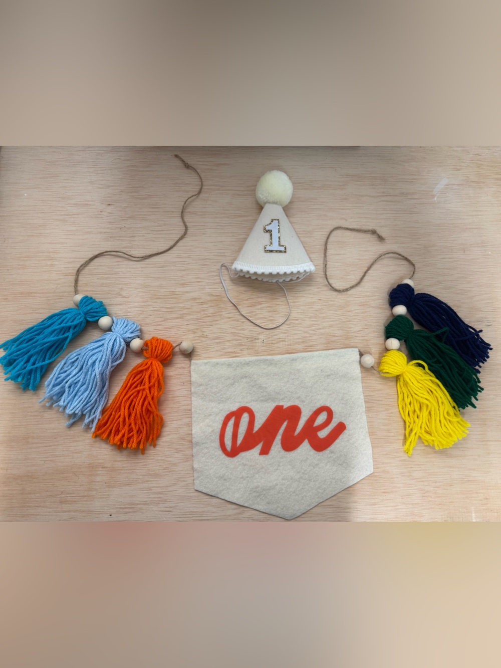 First Birthday Banner with Hat